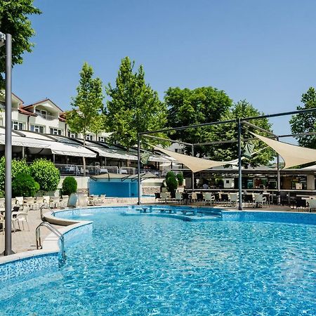 Romantique Veles Hotel Ngoại thất bức ảnh