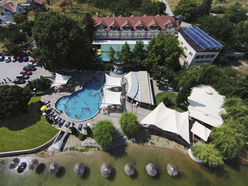 Romantique Veles Hotel Ngoại thất bức ảnh