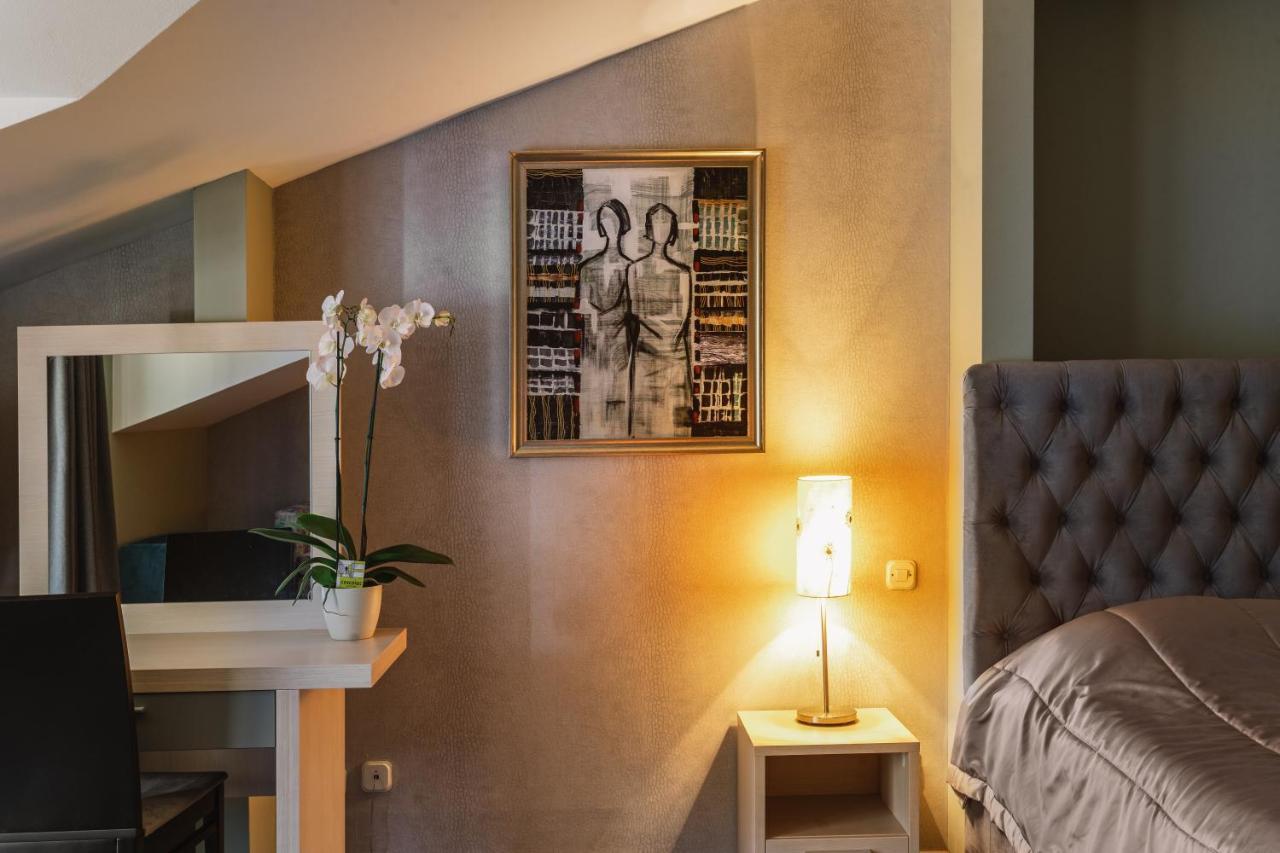Romantique Veles Hotel Ngoại thất bức ảnh