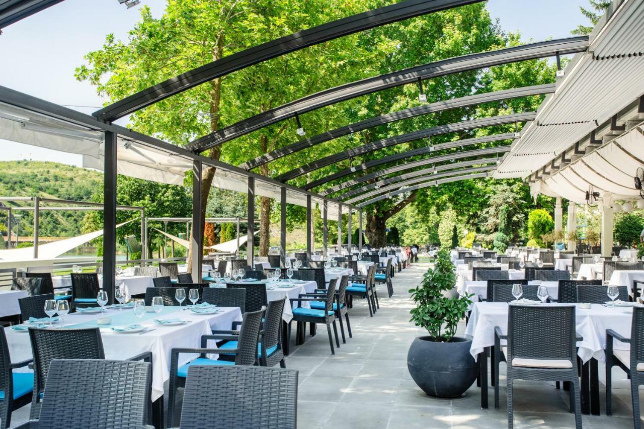 Romantique Veles Hotel Ngoại thất bức ảnh